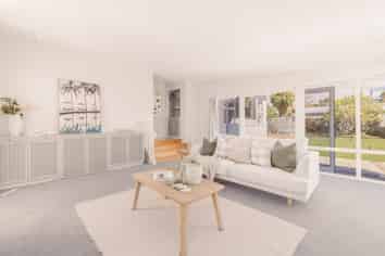 20 Derrett Place, Saint Martins
