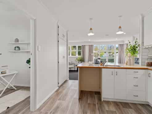 9 Armstrong Avenue, Carterton