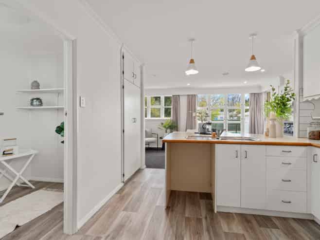 9 Armstrong Avenue, Carterton