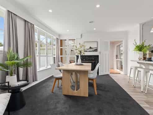 9 Armstrong Avenue, Carterton