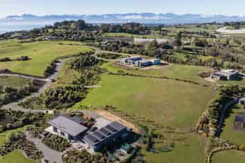 14 Te Papa Lane, Tasman