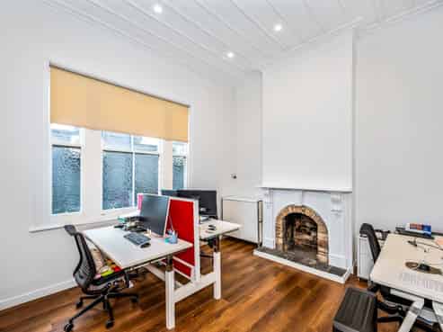 MIXED-USE CHARACTER STANDALONE 
