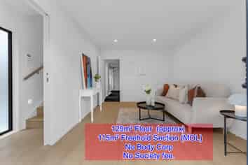 8/21 Baird Street, Howick