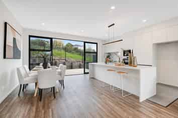 12  Pleasant Way, Gulf Harbour