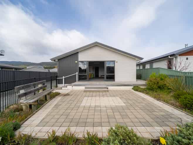 25 Motu-Au Close, Manapouri