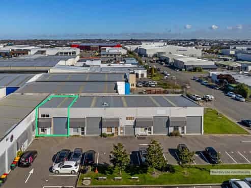 Small Industrial Gem in Sockburn