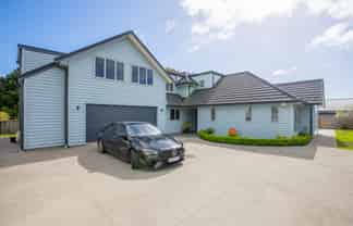 13 Morepork Drive, Waikanae