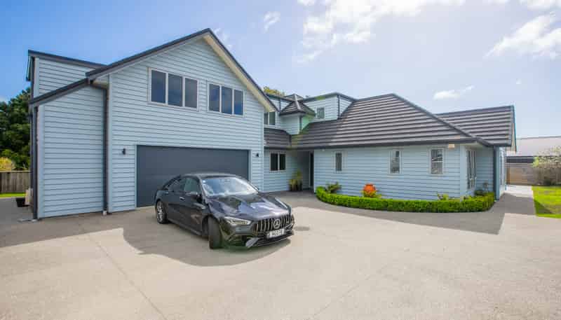 13 Morepork Drive, Waikanae