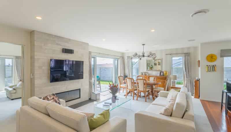 13 Morepork Drive, Waikanae