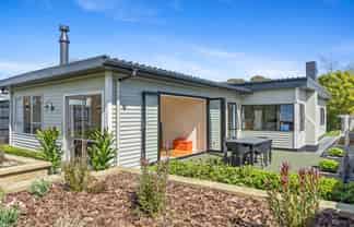 3 Huia Road, Raumati Beach