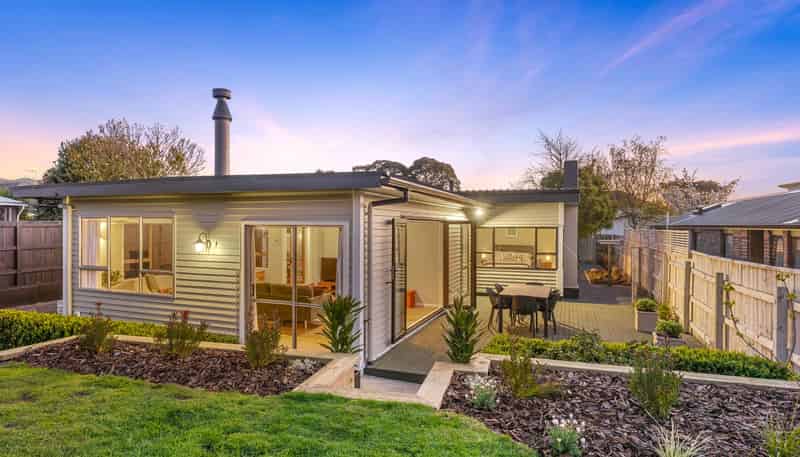 3 Huia Road, Raumati Beach