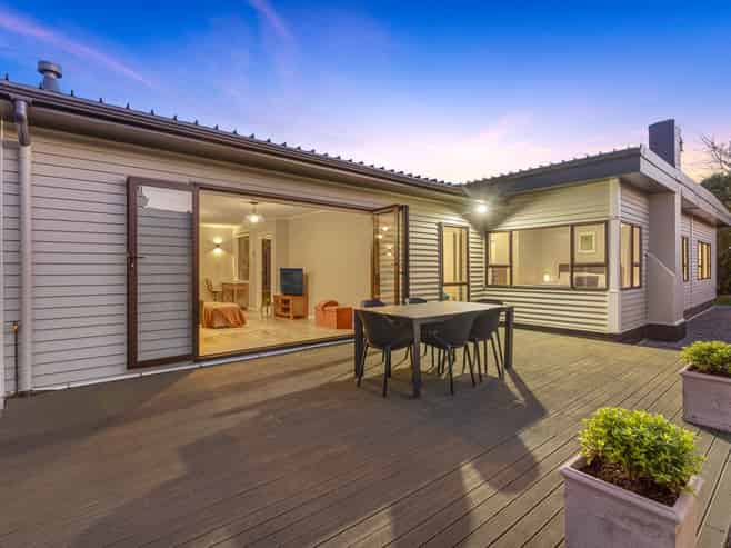 3 Huia Road, Raumati Beach