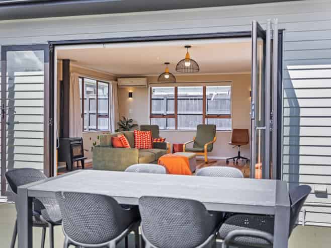 3 Huia Road, Raumati Beach