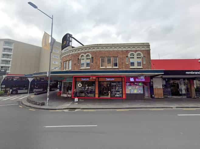 59sqm Broadway retail – ready for you!