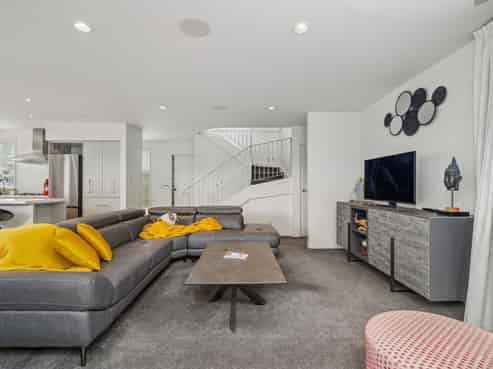 7A Grey Street, Glenholme