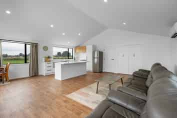 64 Woodlands Morton Mains Road, Woodlands