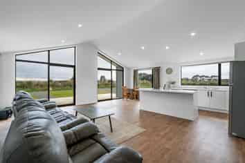 64 Woodlands Morton Mains Road, Woodlands