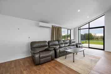 64 Woodlands Morton Mains Road, Woodlands