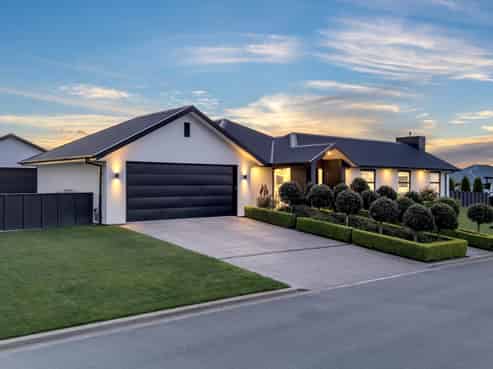 60 The Esplanade, Pegasus