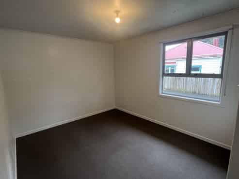 2/444A Devon Street East, Strandon