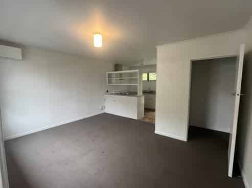 2/444A Devon Street East, Strandon