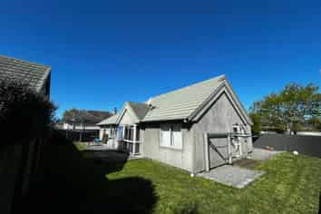 35 Blighs Rd, Bryndwr