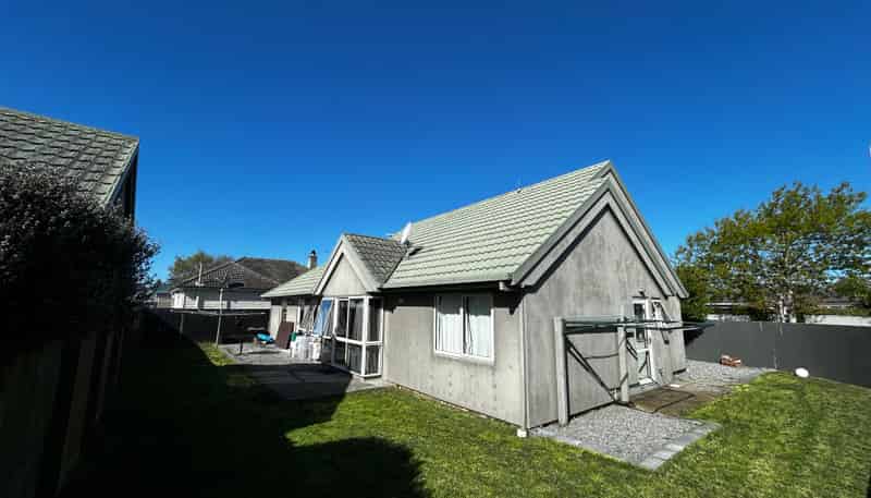 35 Blighs Rd, Bryndwr