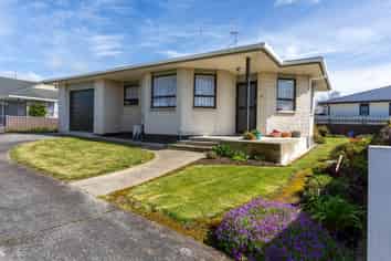8B Allardice Street, Dannevirke