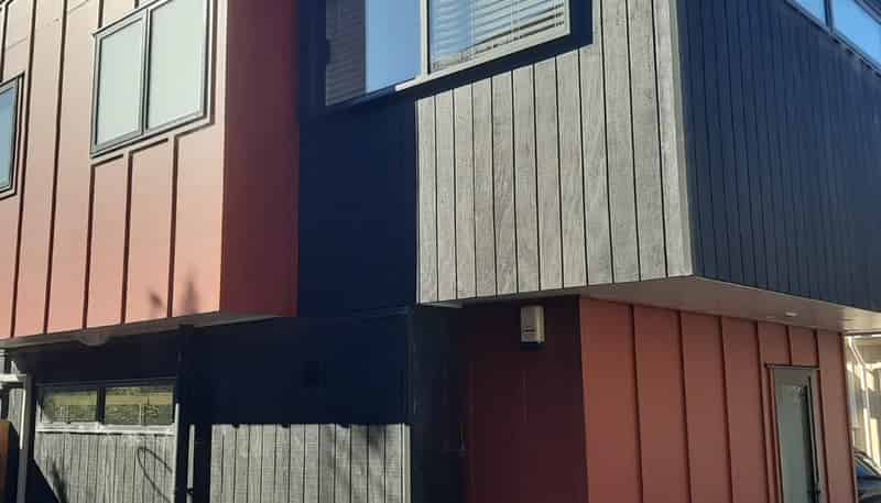 20C Waddell Avenue , Point England