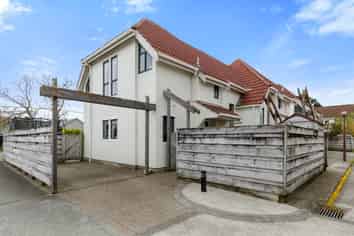 1/72 Waiwhetu Road, Waiwhetu