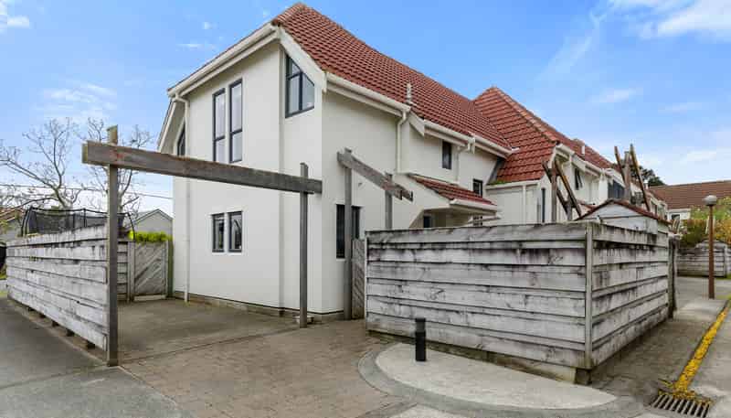 1/72 Waiwhetu Road, Waiwhetu