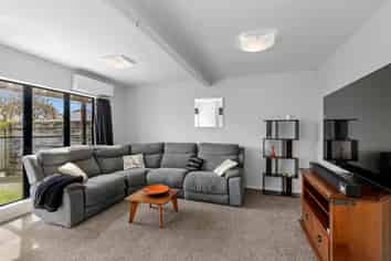 1/72 Waiwhetu Road, Waiwhetu