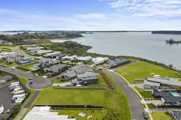 17 Wairere Rise, Omokoroa