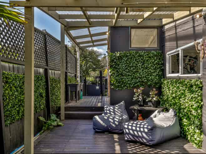2 Woodglen Road, Glen Eden