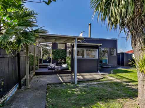 2 Woodglen Road, Glen Eden