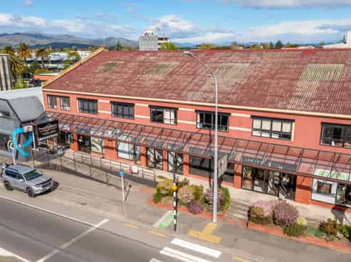 Offices So Good, You'll Stay Late (maybe)