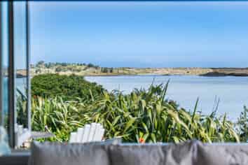 40 Tuakau Bridge-Port Waikato Road, Port Waikato