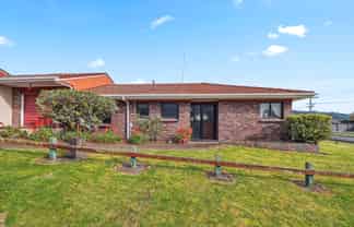 2A Matipo Avenue, Pomare