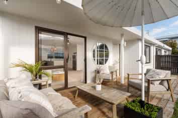 8B Short Street, Otumoetai