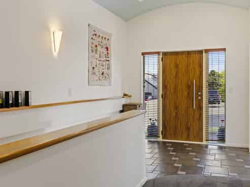 2/50 Logan Avenue, Wharewaka