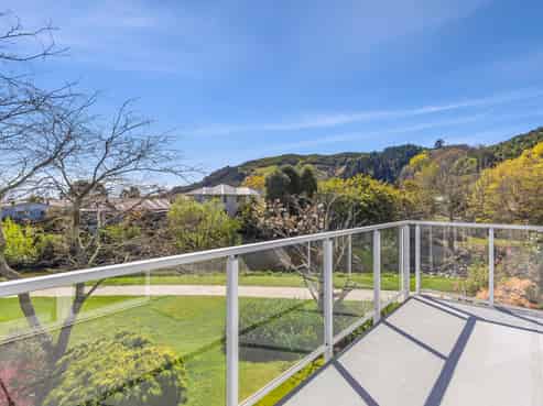 2/227 Bridge Street, Nelson