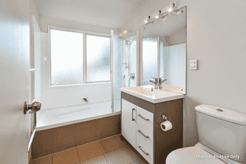 356A Great South Road, Opaheke