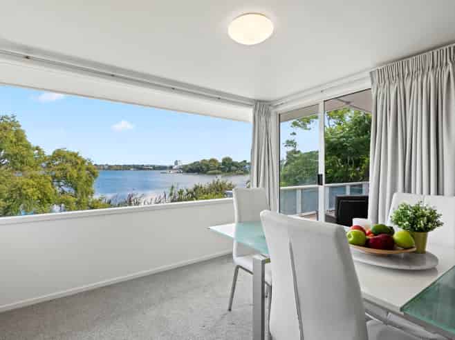 9 Eric Price Avenue, Takapuna