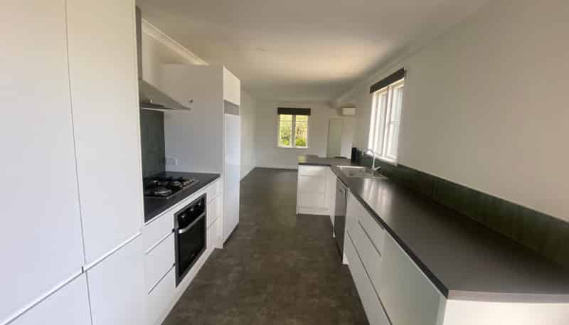 28 Gloucester, Takaro