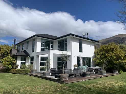 6 Parkhill Avenue, Wanaka
