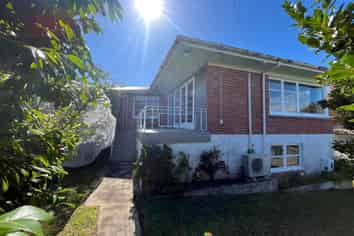 75A Namata Road, One Tree Hill
