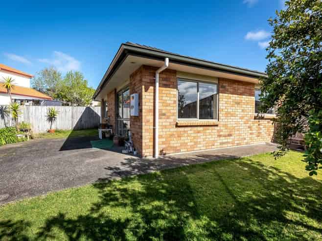 19 Ballymore Drive, Pinehill