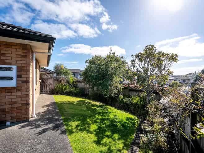 19 Ballymore Drive, Pinehill