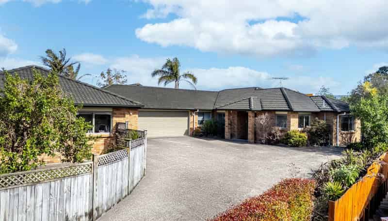 19 Ballymore Drive, Pinehill