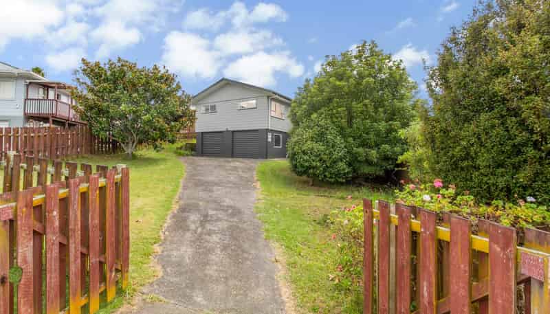 36 Athena Drive, Totara Vale
